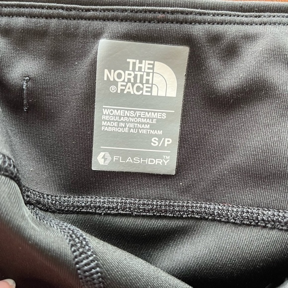The North Face Dlashdry Black Leggings with pocket size small - Picture 5 of 6